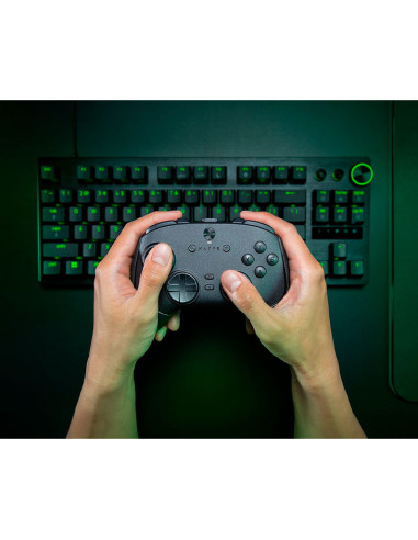 GAMEPAD RAZER WOLVERINE V3 PRO 8K PC...